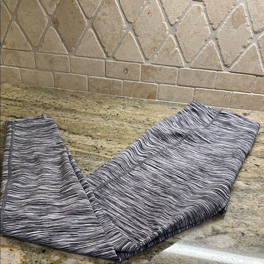 Zella Gray Patterned Leggings